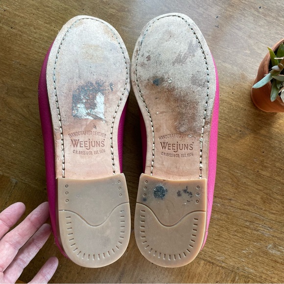 G.H. Bass & Co. Weejuns Pink Leather Loafers - Picture 7 of 11